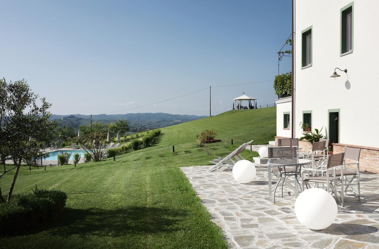 La Cascina Della Musica Bed & Breakfast Costigliole d'Asti Bagian luar foto